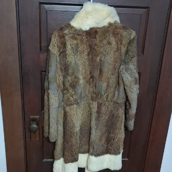 Source Unknown Brown and Cream Teddy Jacket - Picture 3 of 14